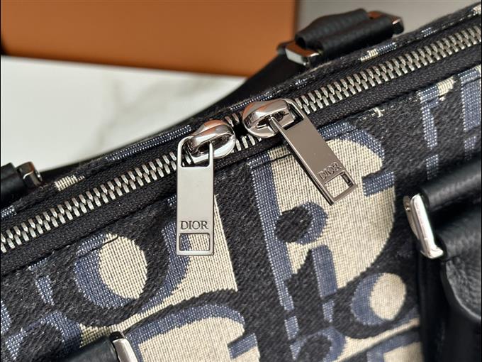 2025228Y 650P203146669